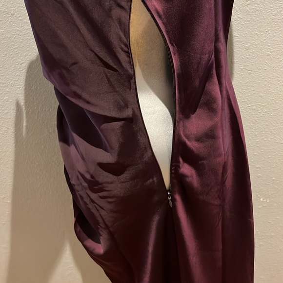 BHLDN Jennings Ruched Side Slit Satin Charmeuse Dress NEW Size 6 Dark Berry - Picture 8 of 14